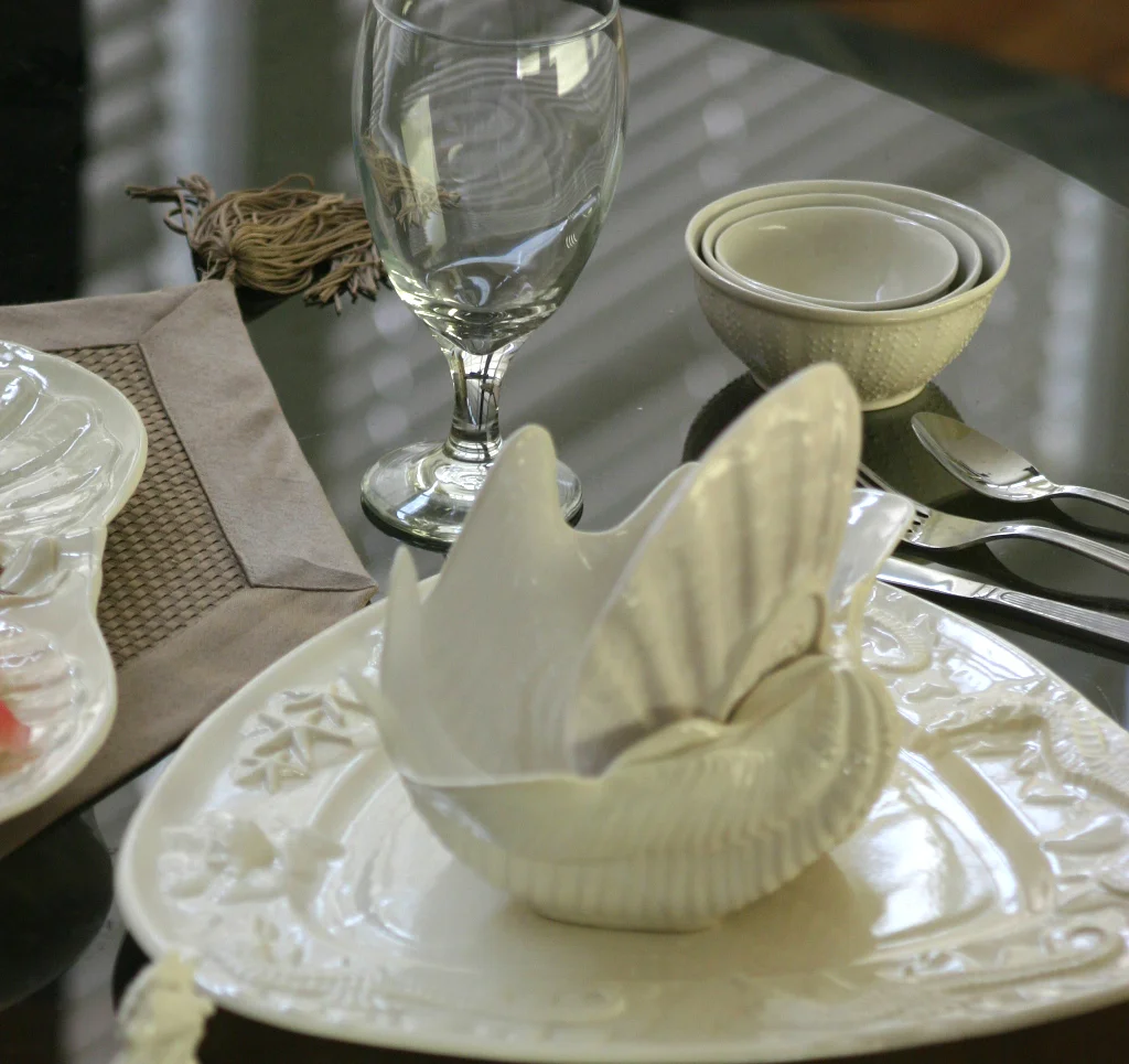 Clam Shell Bowl - Handcrafted Porcelain Bowl photo 3