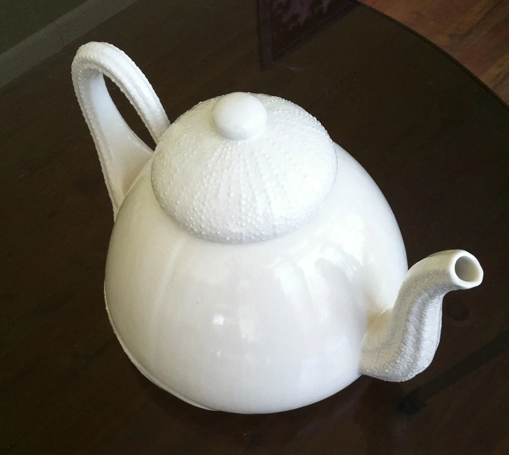 Porcelain Teapot - Sea Urchin Theme photo 6