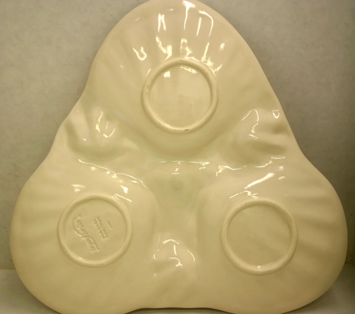 Scallop Shell Three Section Porcelain Serving Platter photo 6